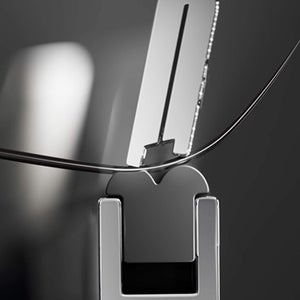 shu uemura x FINAL FANTASY XIV eyelash curler W (with charm)